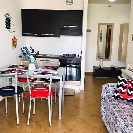 Casa Vacanze Patrizia アルベンガ エクステリア 写真