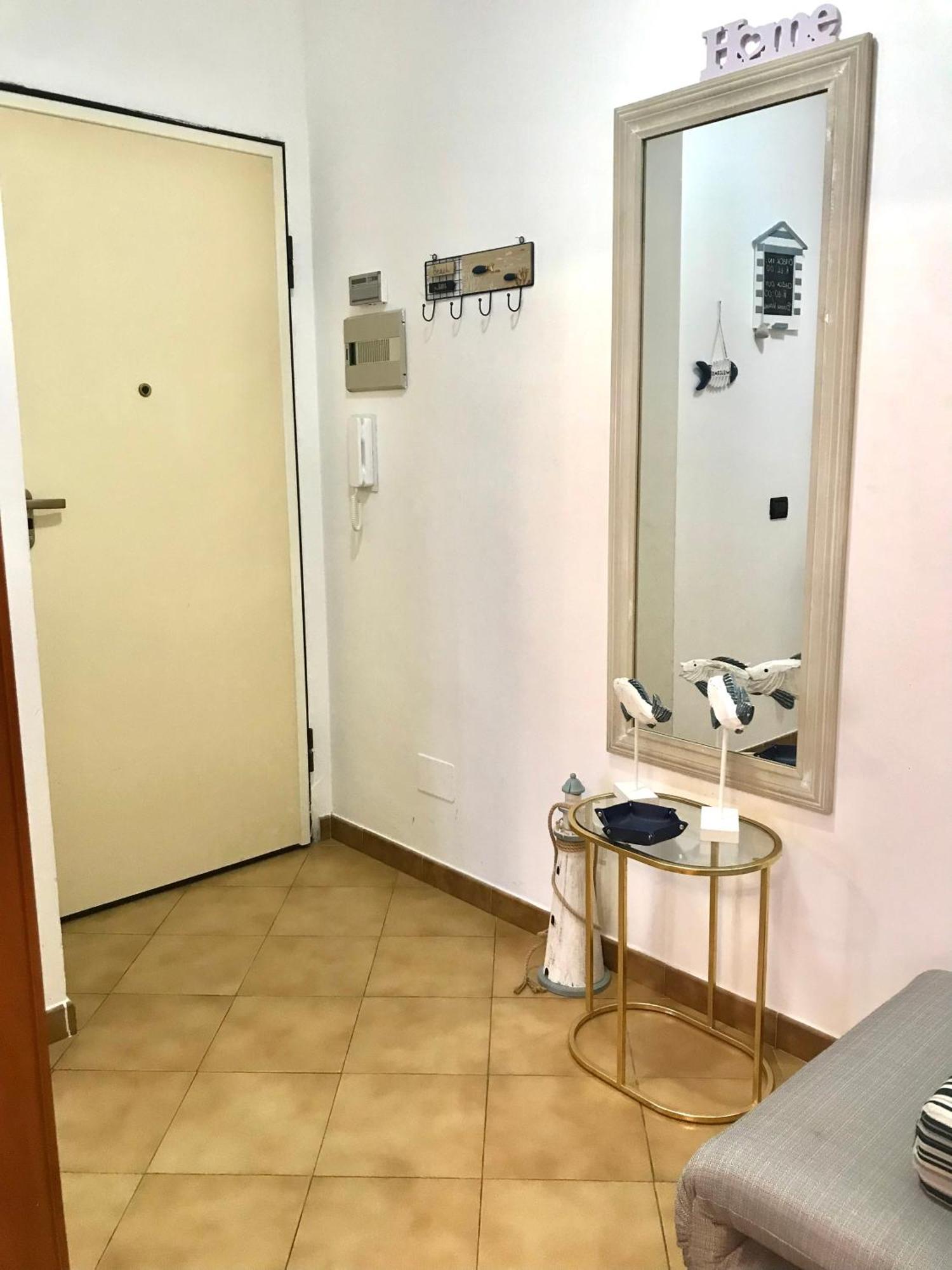 Casa Vacanze Patrizia アルベンガ エクステリア 写真